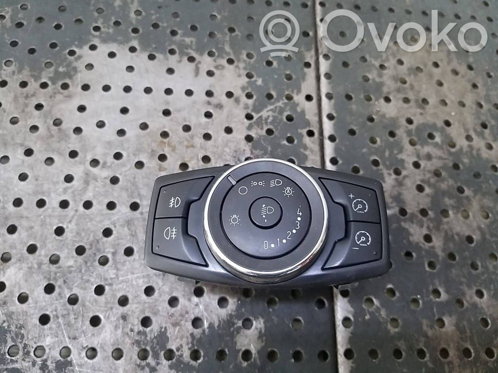 Przełącznik świateł   10093008,3M5T13A024CC
