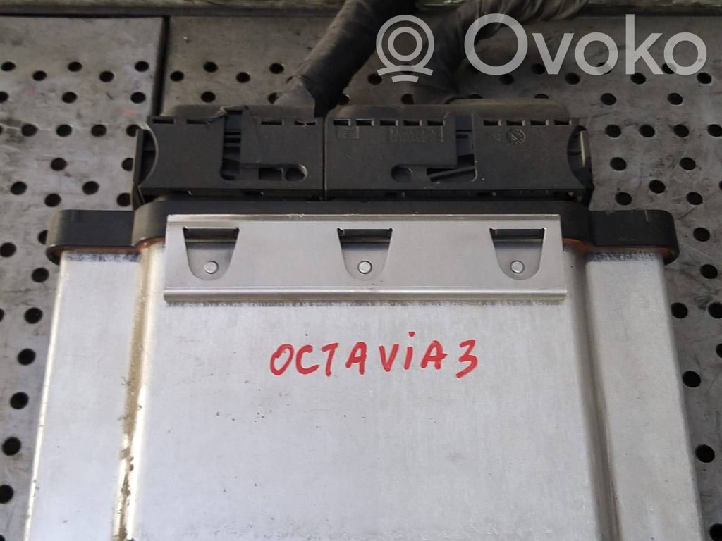 Skoda Octavia Mk3 (5E) Unidad de control/módulo del motor 