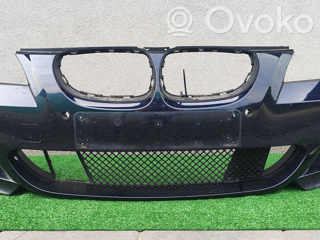 BMW 5 E60 E61 Zderzak przedni 