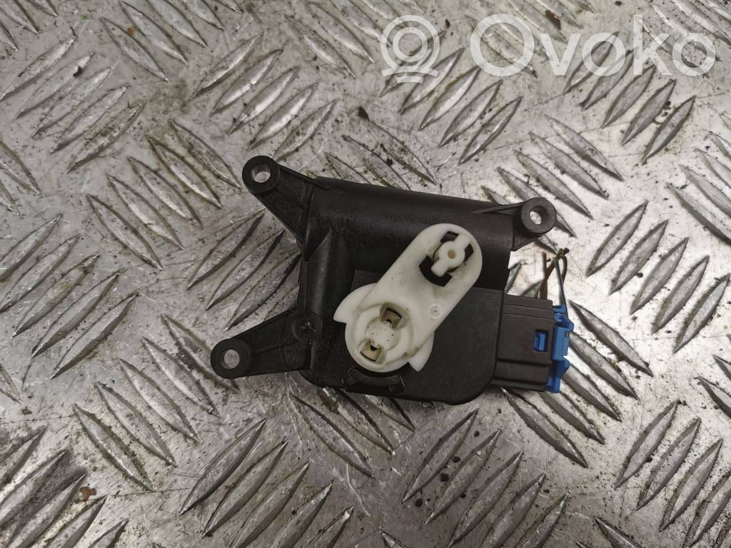Volkswagen Golf VI Motor/actuator clapetă aer 