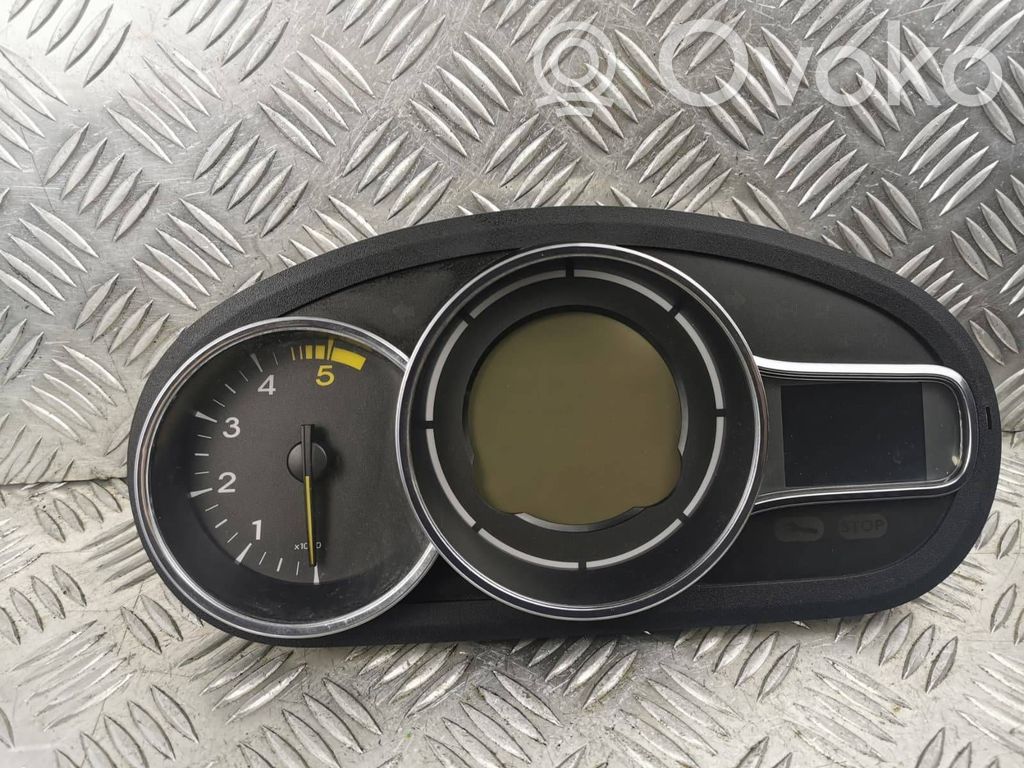 Renault Megane III Speedometer (instrument cluster) 