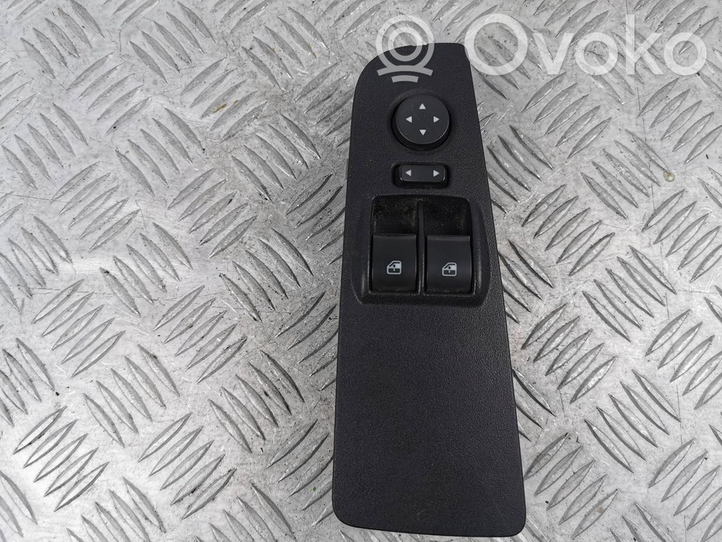 Electric window control switch   011650,24707A190