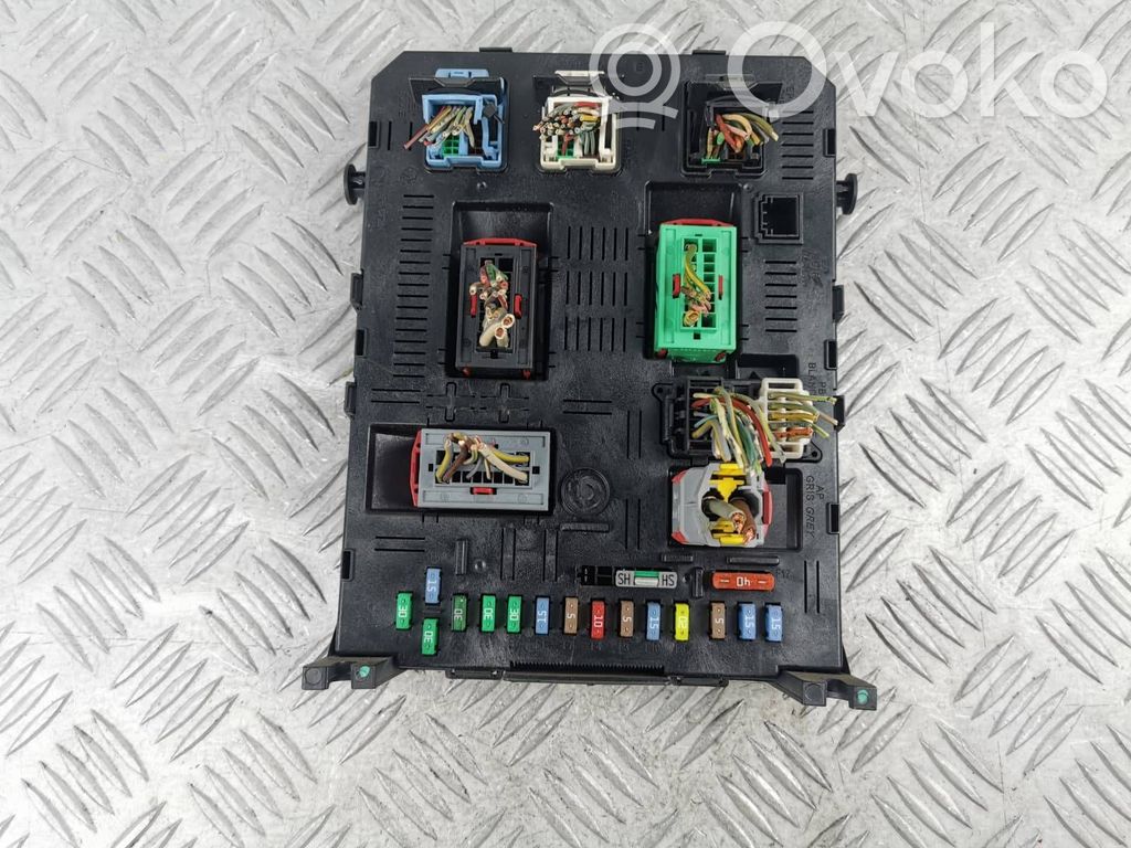 Citroen C5 Drošinātāju bloks 