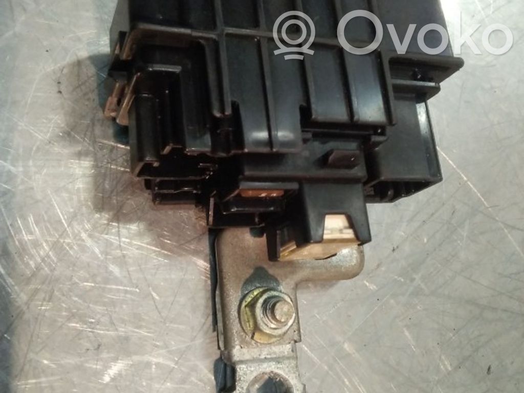 Toyota Prius (XW20) Bezpiecznik 