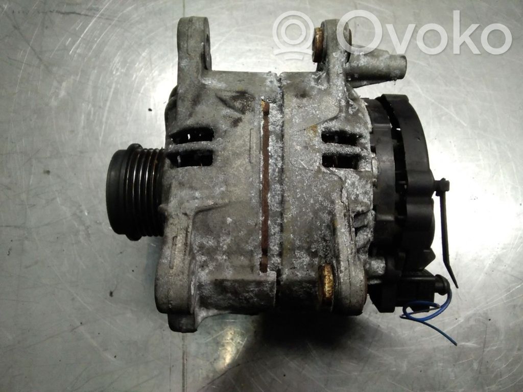 Audi A4 S4 B6 8E 8H Ģenerators 