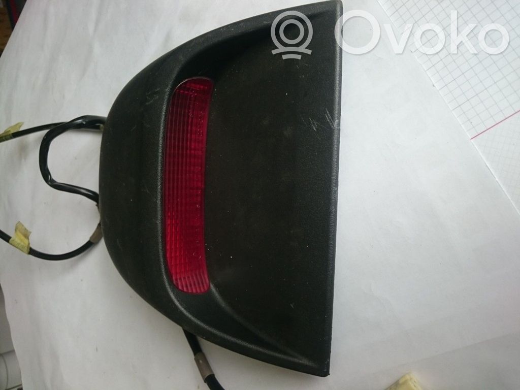 Subaru Legacy Third/center stoplight 