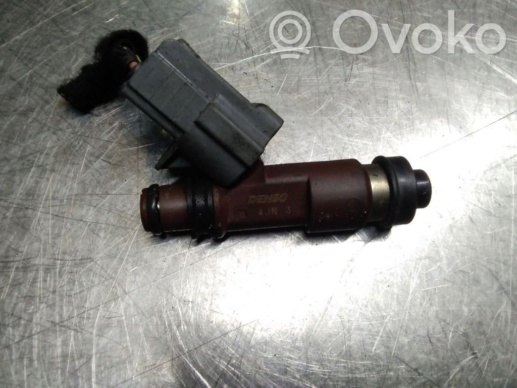 Inyector de combustible   010043027,4JN3