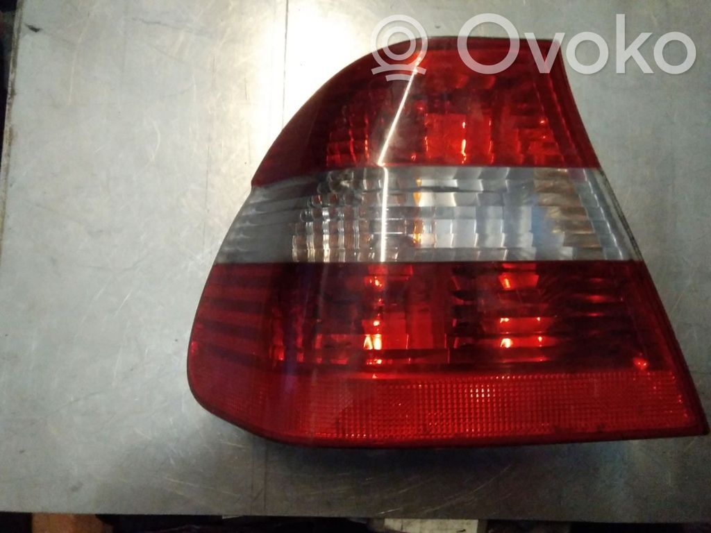 BMW 3 E46 Galinis žibintas kėbule 
