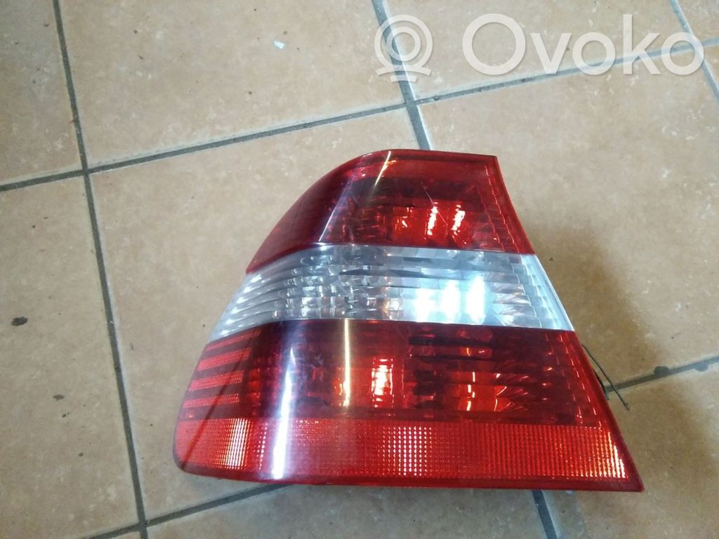 BMW 3 E46 Galinis žibintas kėbule 