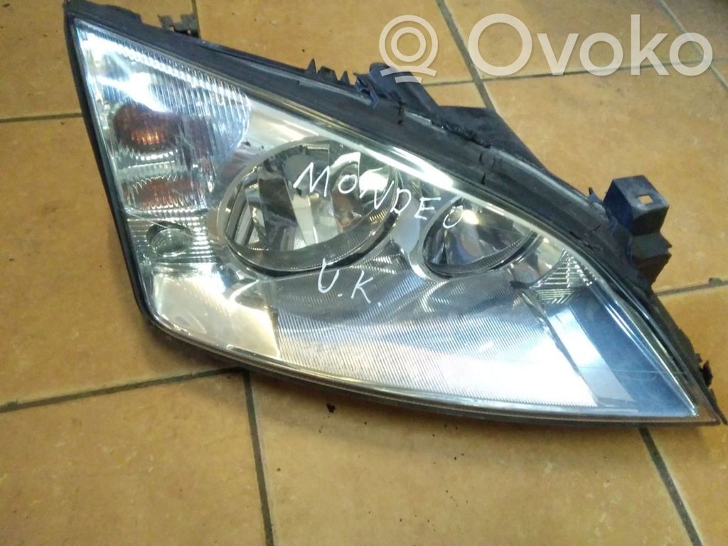 Ford Mondeo Mk III Headlight/headlamp 
