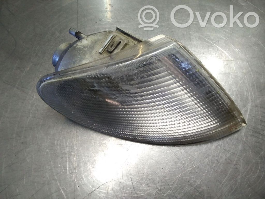 Ford Galaxy Front indicator light 