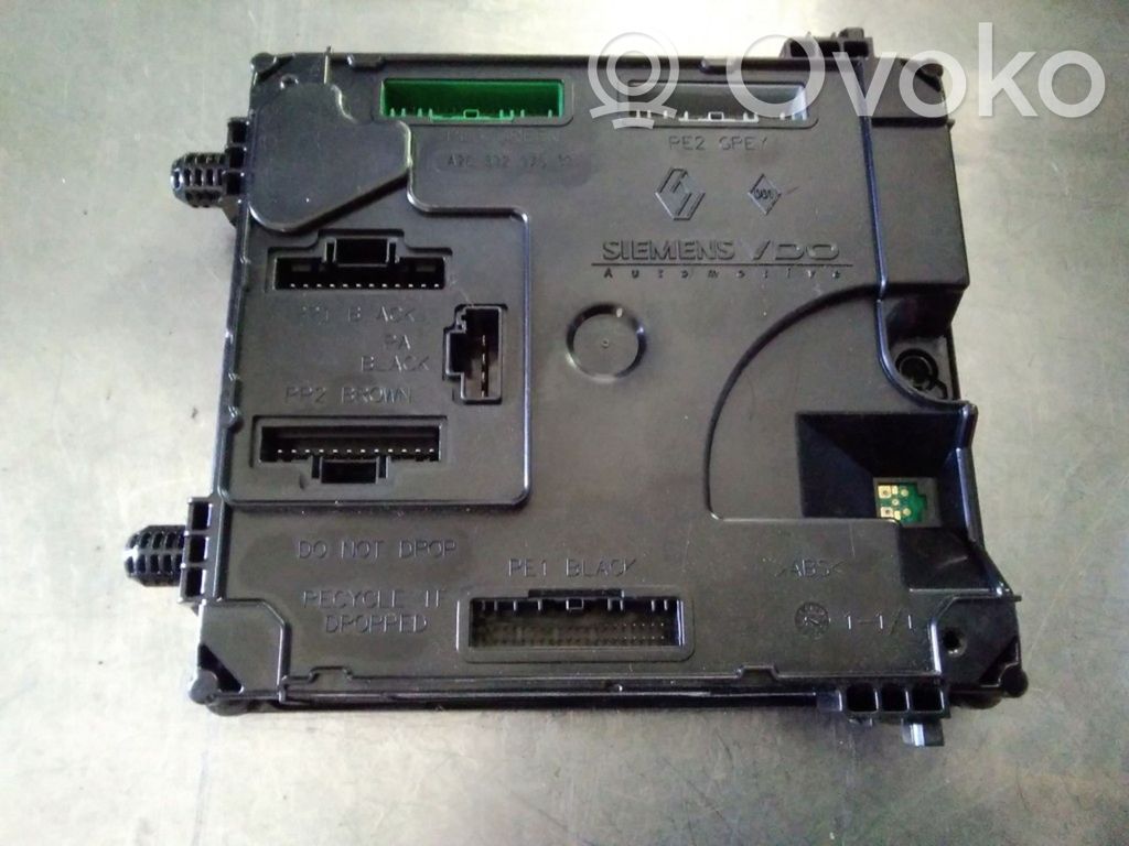 Renault Laguna III Comfort/convenience module 