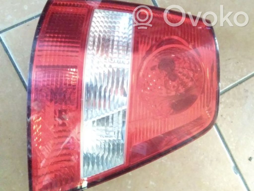 Rear/tail lights