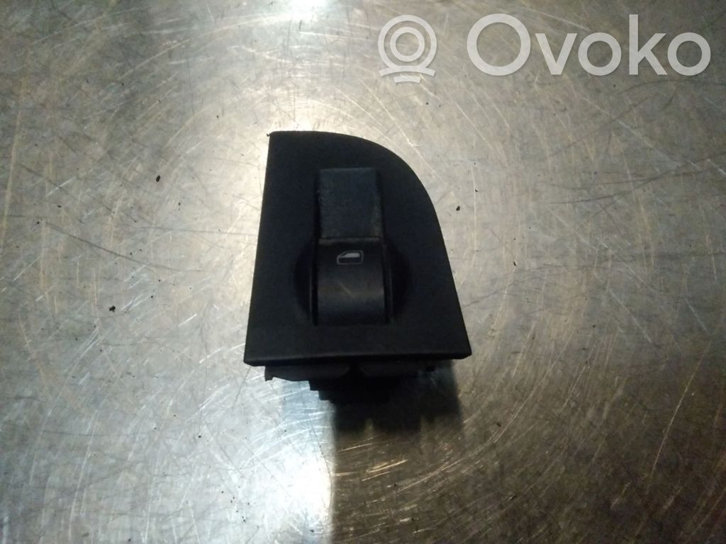 Audi A6 S6 C5 4B Electric window control switch 