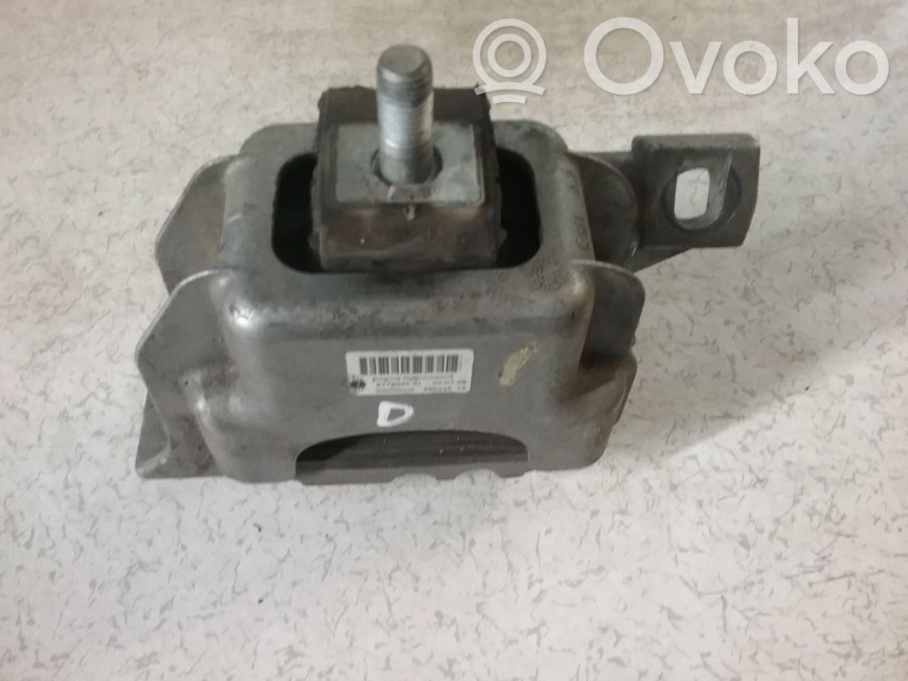 Mini One - Cooper Coupe R56 Engine mount bracket 