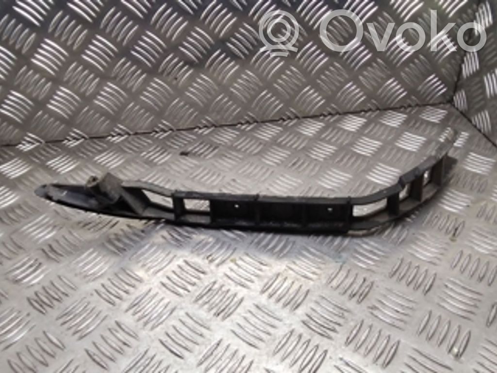 Opel Meriva A Takapuskurin kannake 