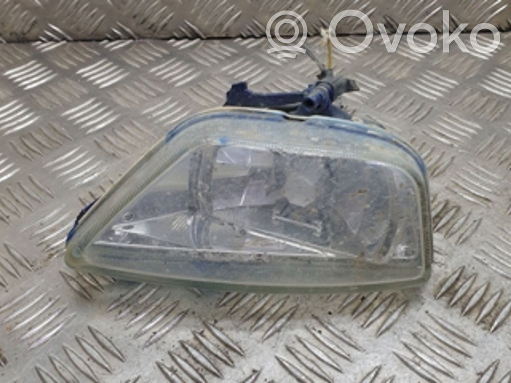 Miglas lukturis priekšā   4042831