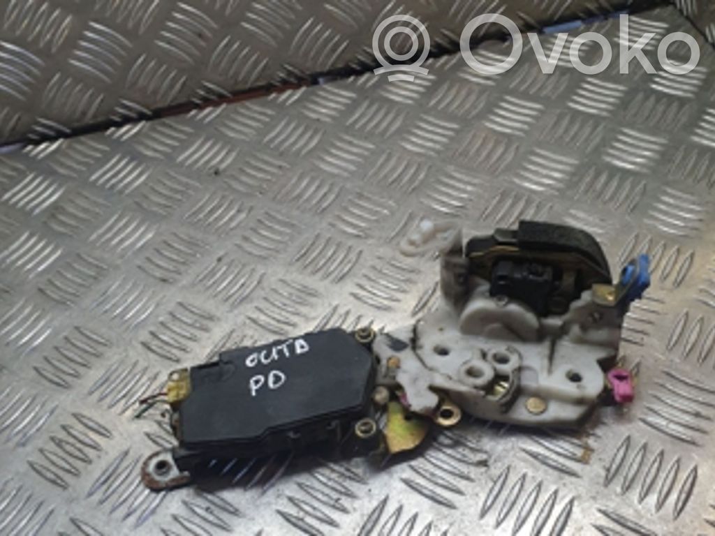 Subaru Outback Priekinė durų spyna 