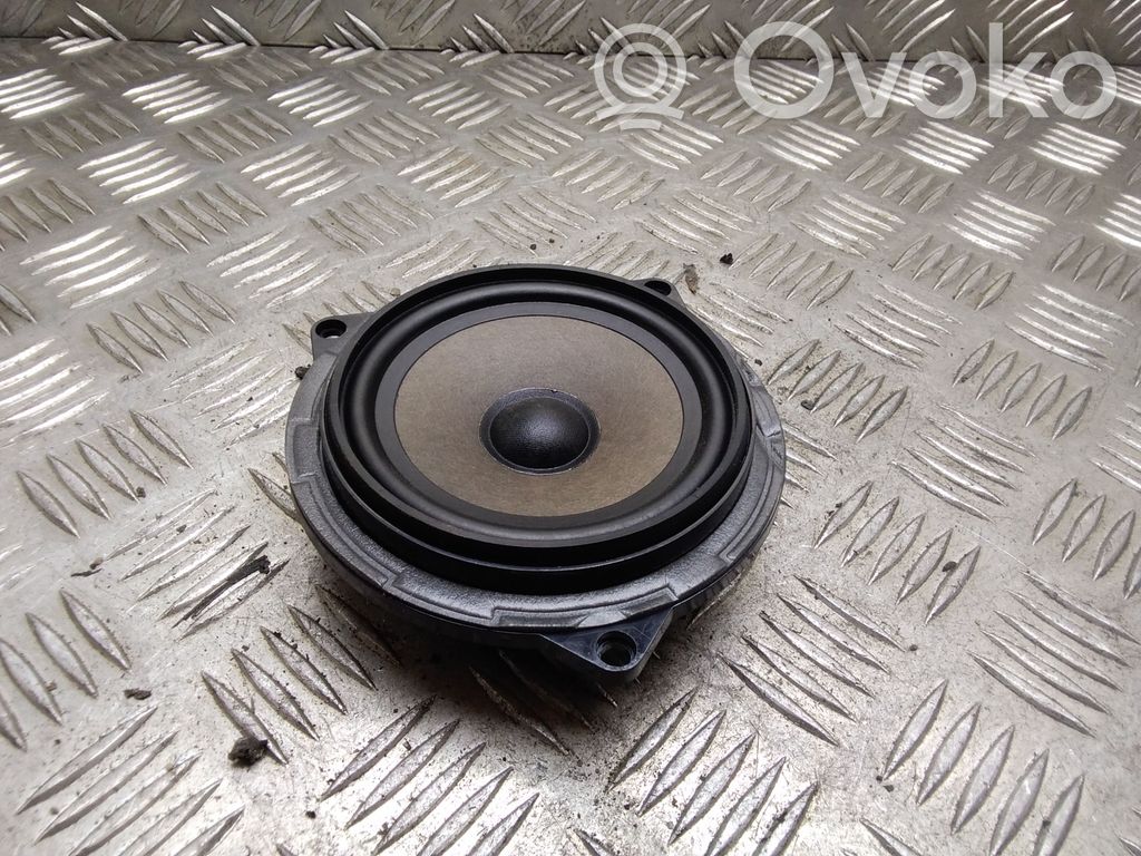 BMW 1 E81 E87 Front door speaker 