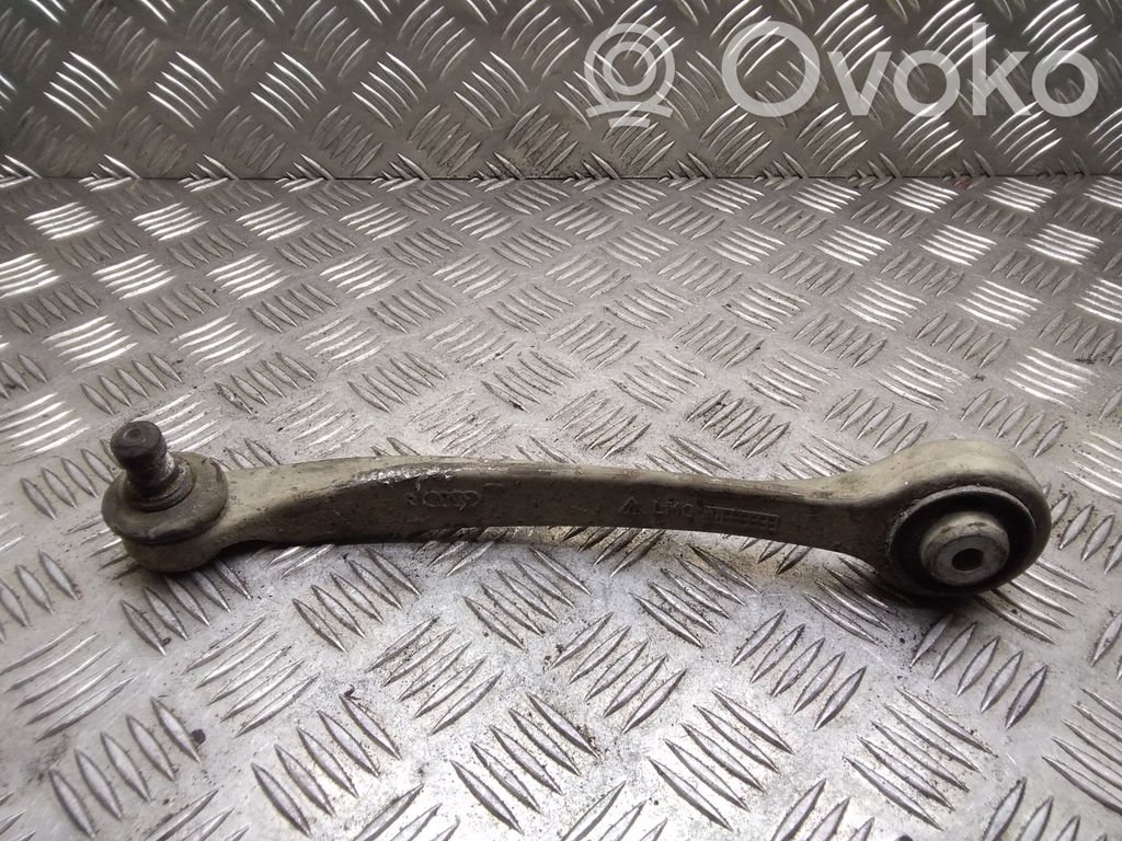 Audi A4 S4 B7 8E 8H Dolny wahacz przedni 