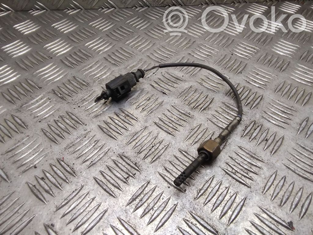 Audi A4 S4 B7 8E 8H Abgastemperatursensor 