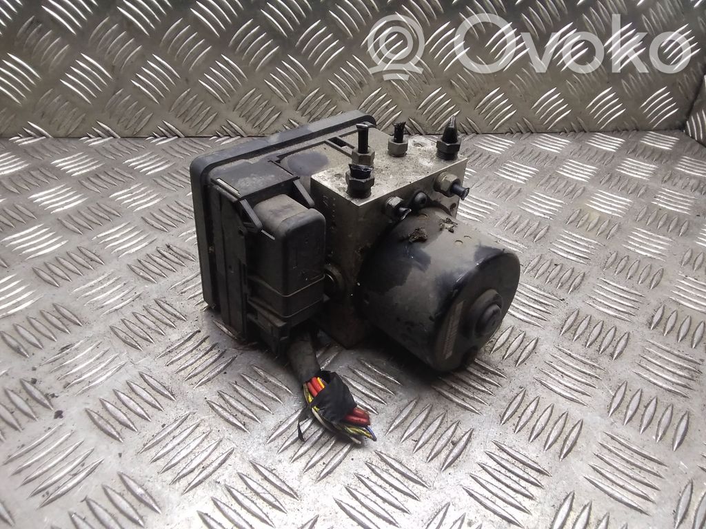 Volvo C30 ABS Pump 