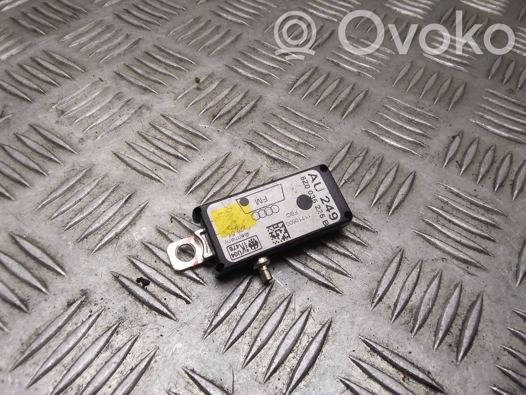 Antenos stiprintuvas   8Z0035225B