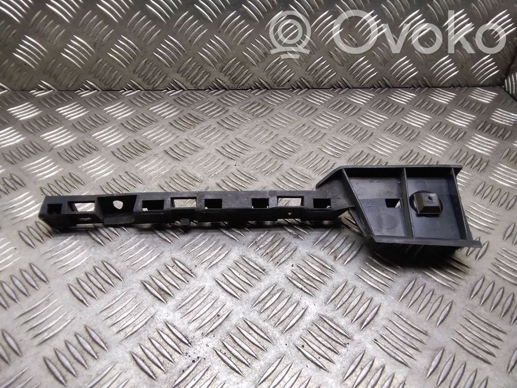 BMW 1 E81 E87 Fender mounting bracket 