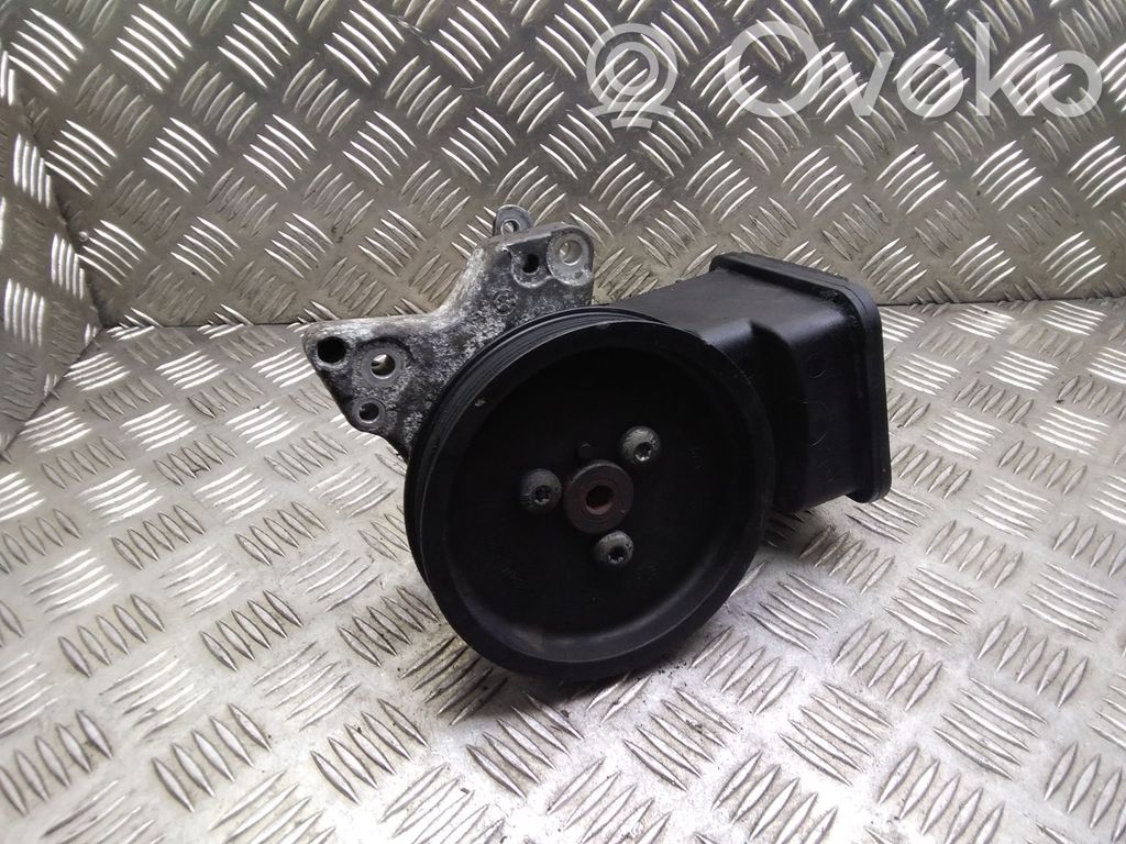BMW 5 E60 E61 Power steering pump 