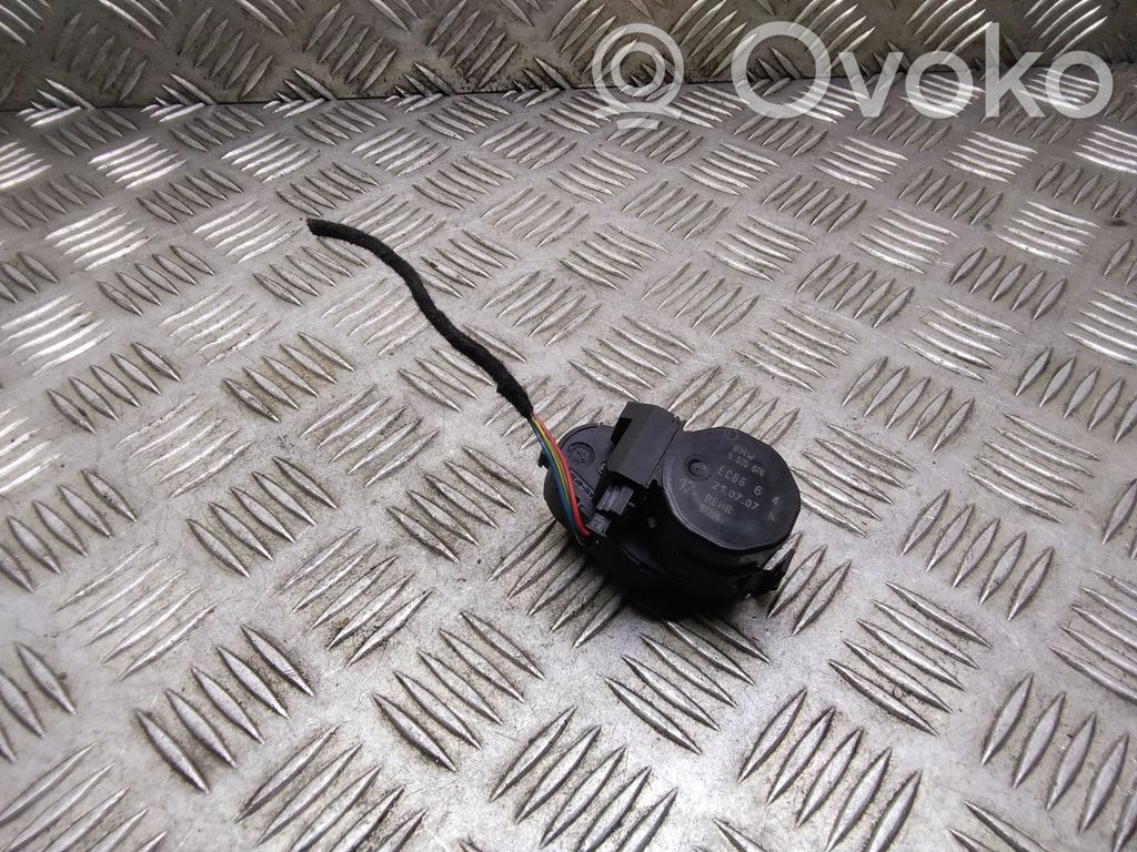 Gaisa vārsta motoriņš   6935076