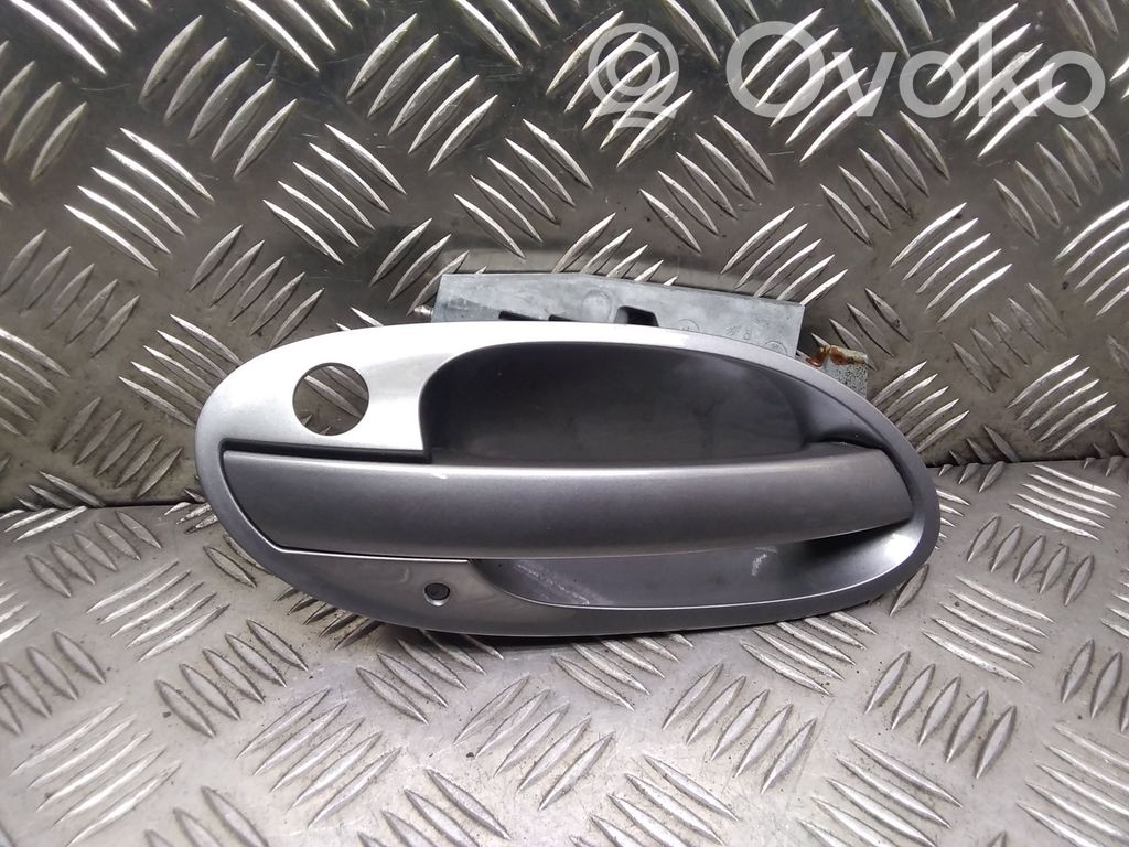 BMW 7 E65 E66 Etuoven ulkokahva 