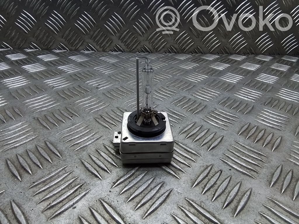 BMW 7 E65 E66 Xenon bulb 