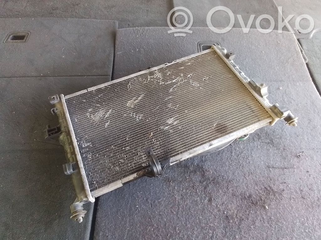 Opel Combo C Radiatore di raffreddamento 