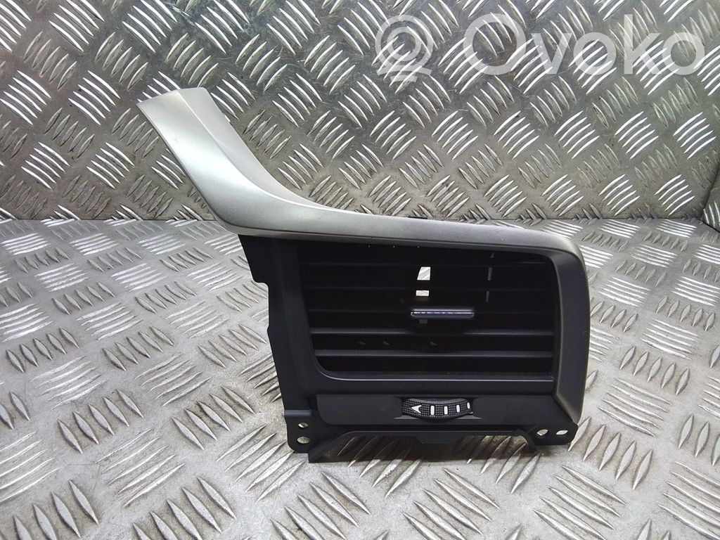 Lexus RX 450H Grilă ventilație/ramă laterală bord 
