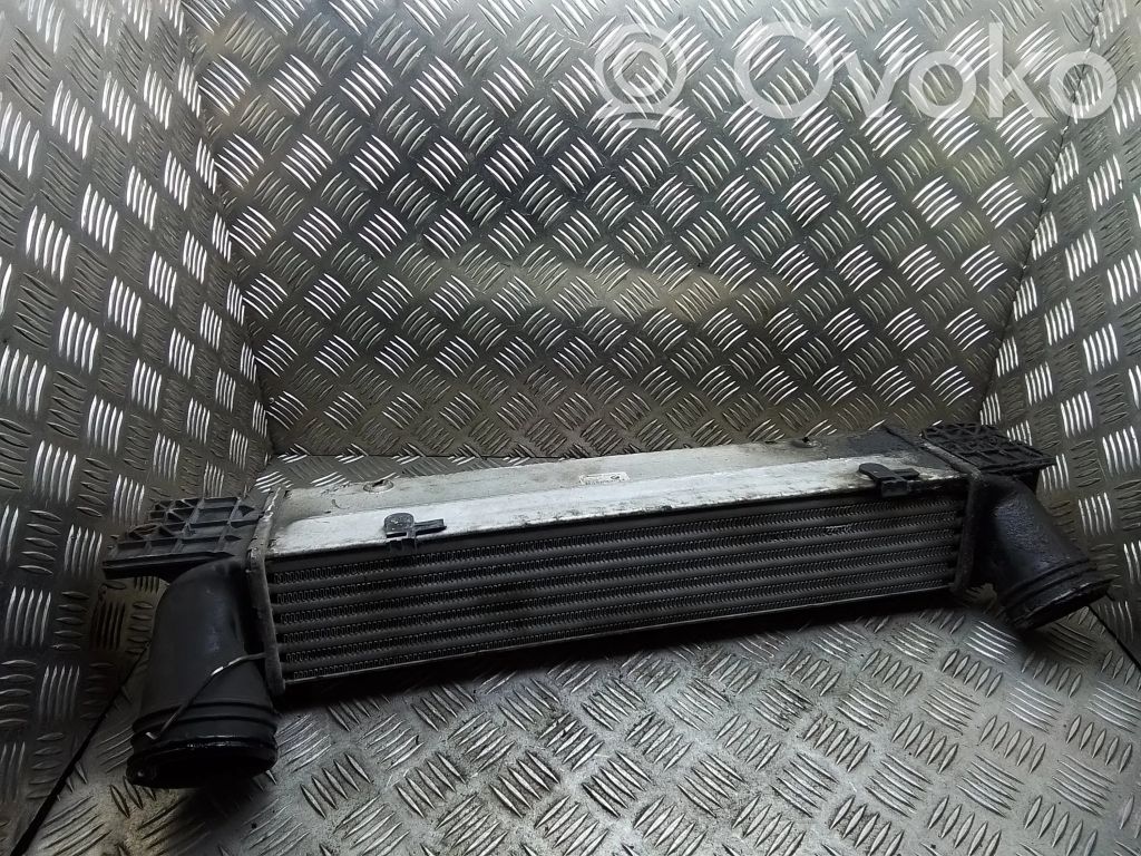 BMW 3 E90 E91 Intercooler radiator 