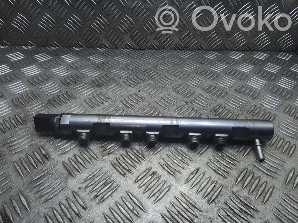 BMW 3 E90 E91 Fuel pressure sensor 