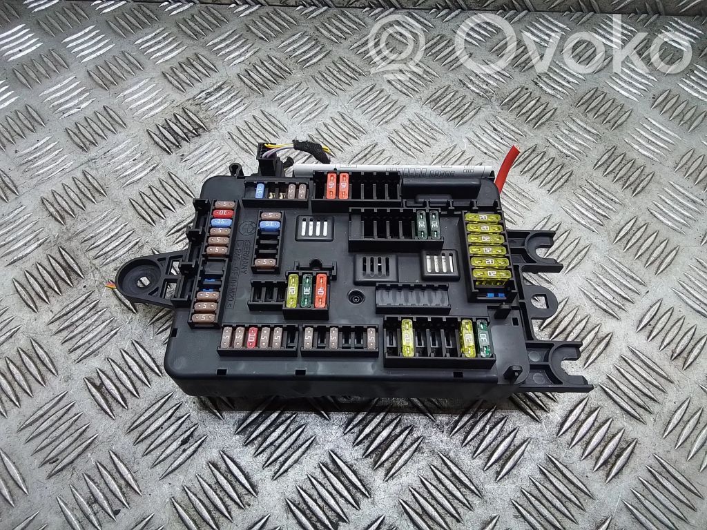BMW 1 F20 F21 Fuse module 