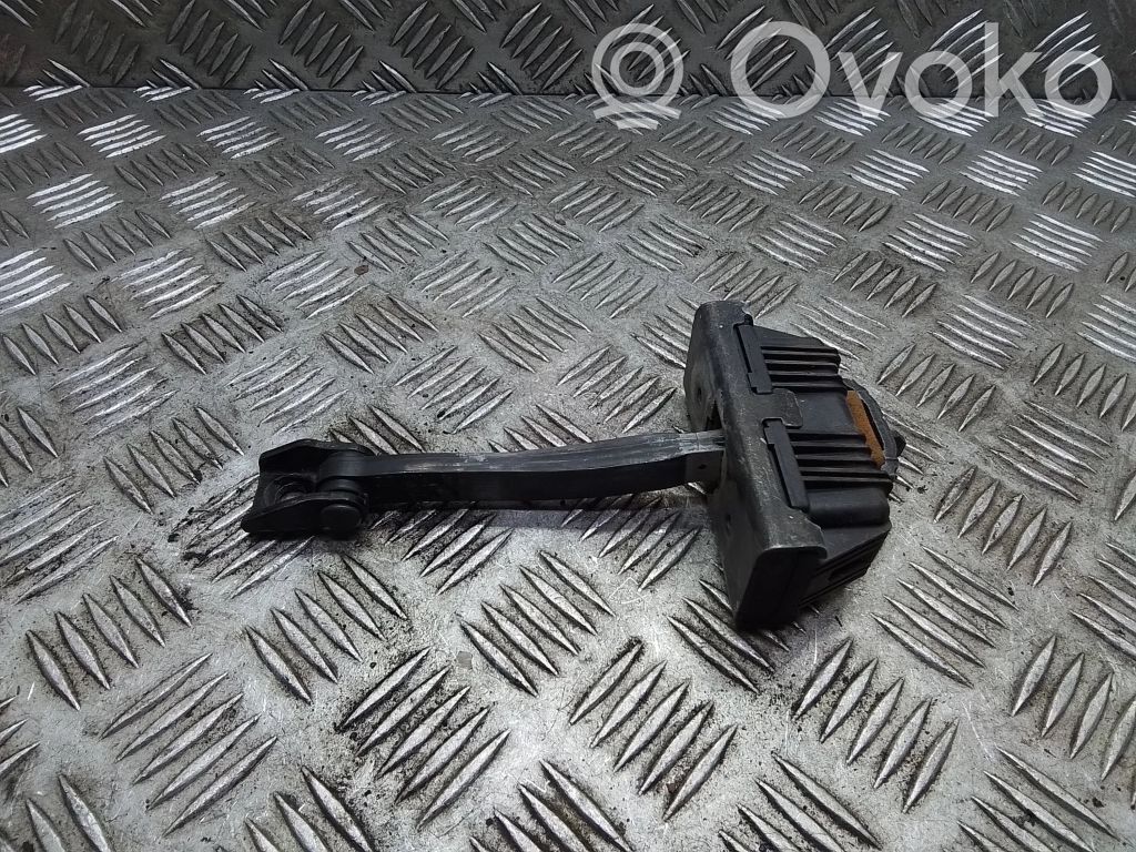 Takaoven pidätin   7176802