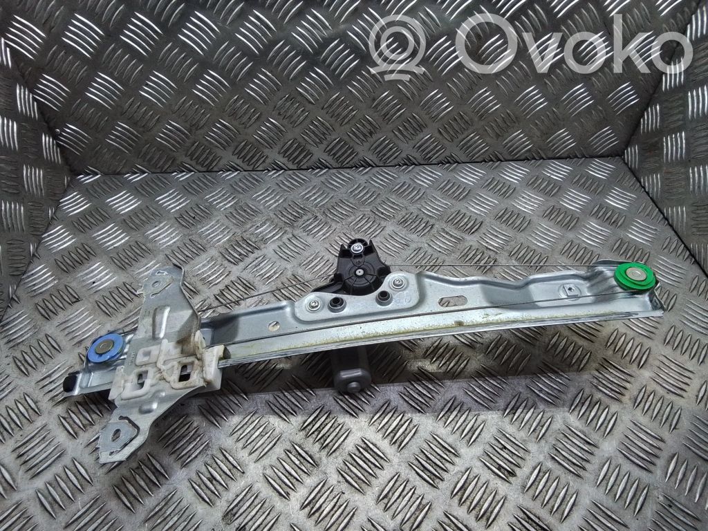 Nissan Qashqai Elektryczny podnośnik szyby drzwi tylnych 