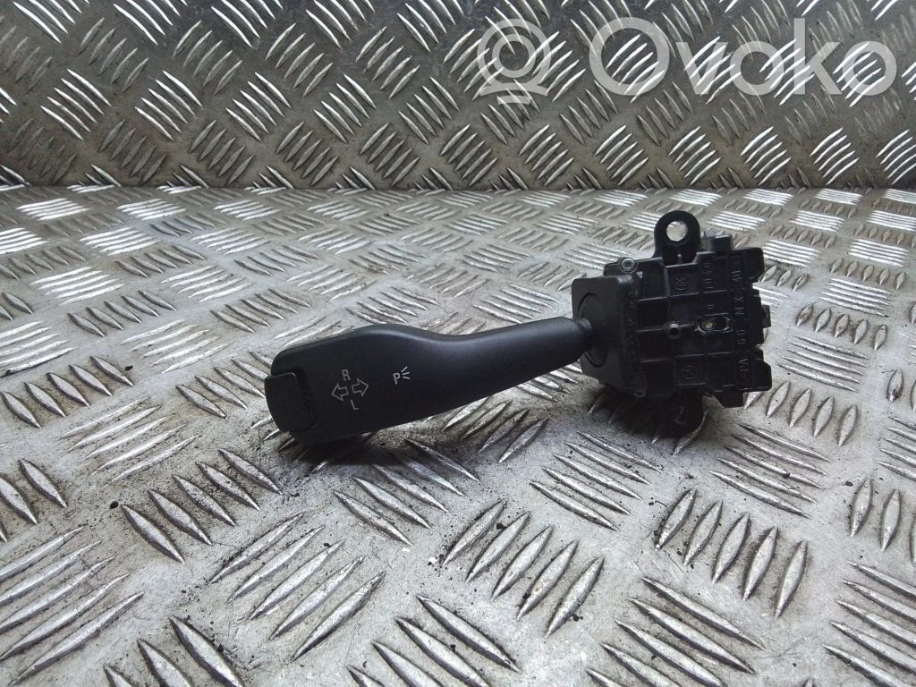 BMW X3 E83 Wiper control stalk 