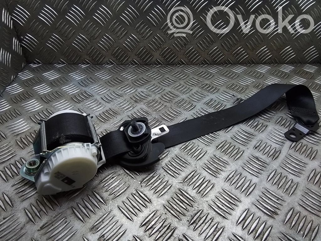 BMW X3 E83 Rear seatbelt 