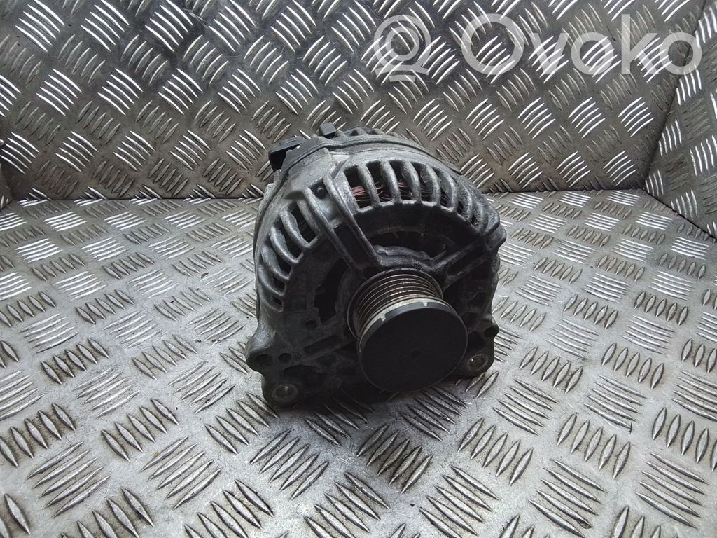 Volkswagen Golf VI Alternator 