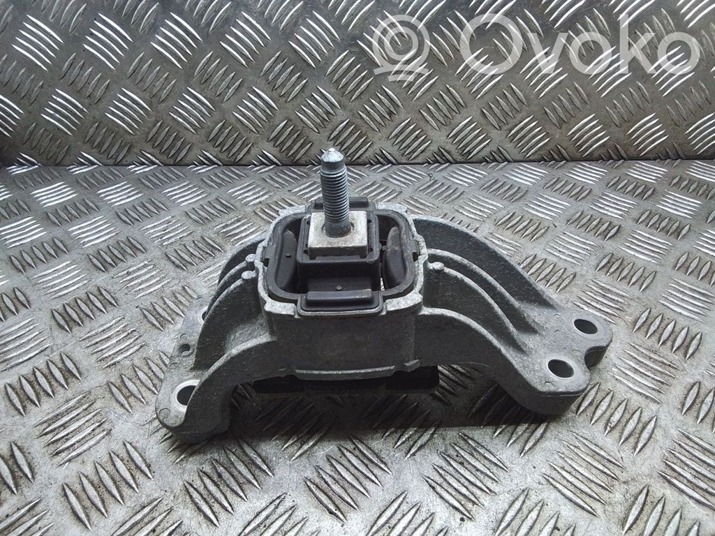 Mini Cooper Countryman R60 Engine mount bracket 