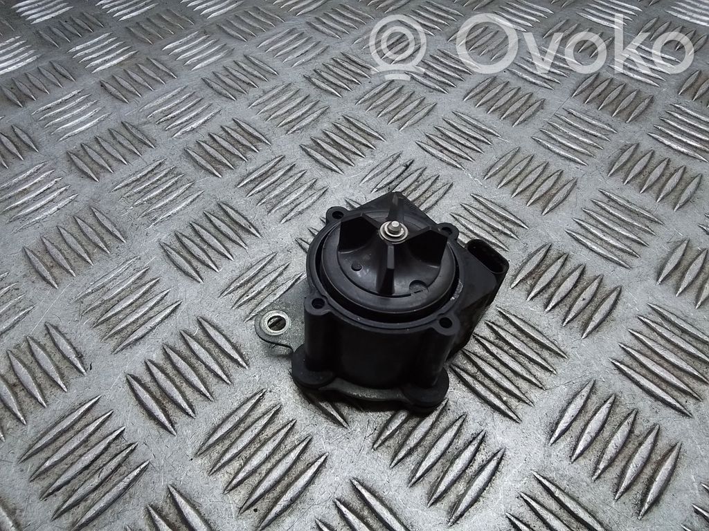 Volvo V60 Pompa cyrkulacji / obiegu wody 