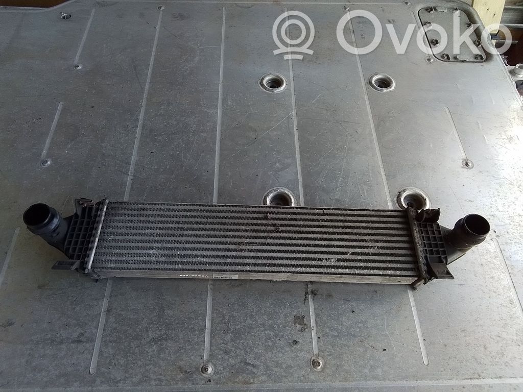 Volvo V60 Interkūlerio radiatorius 