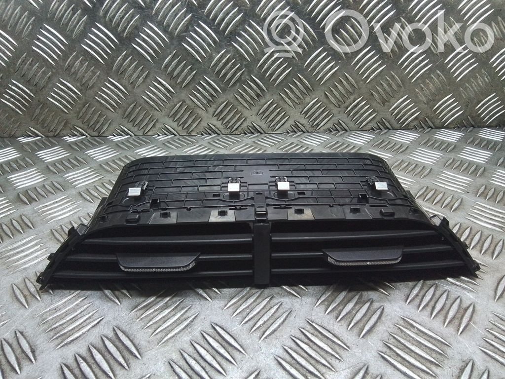 Skoda Octavia Mk4 Grille d'aération centrale 