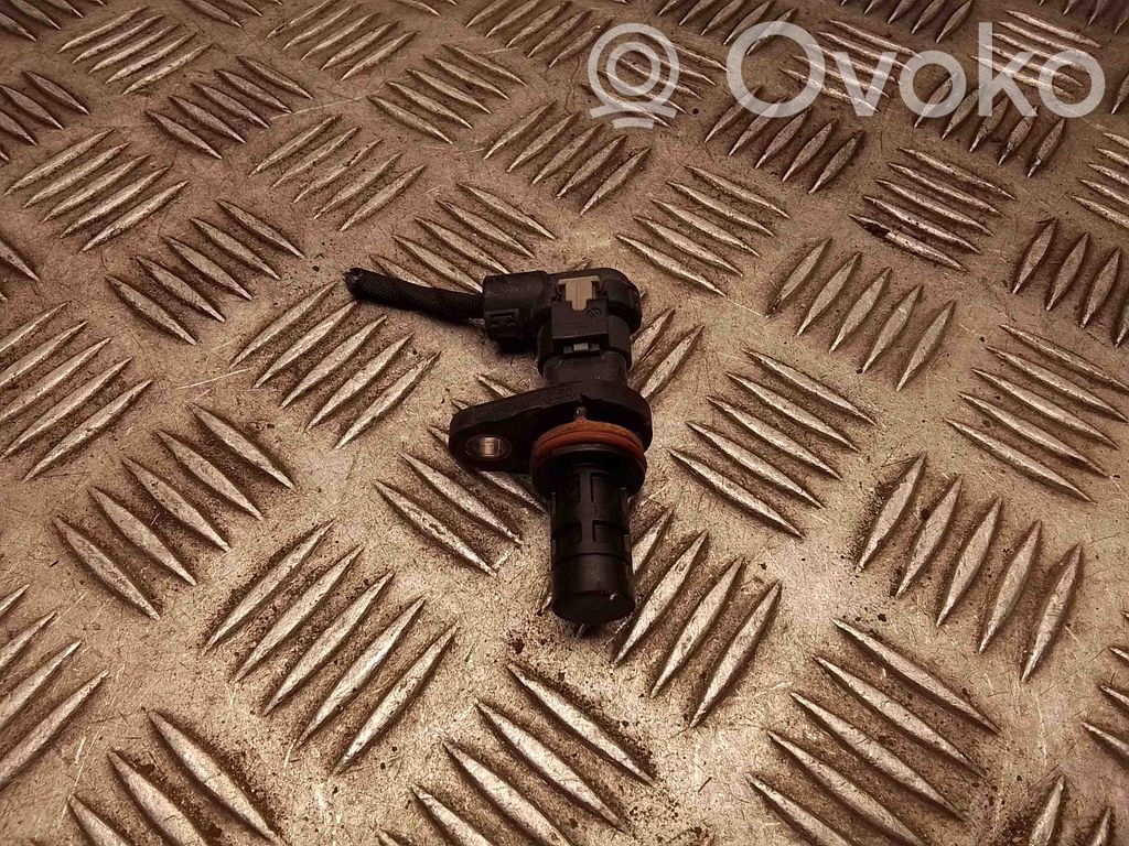 Volkswagen Touran III Crankshaft position sensor 