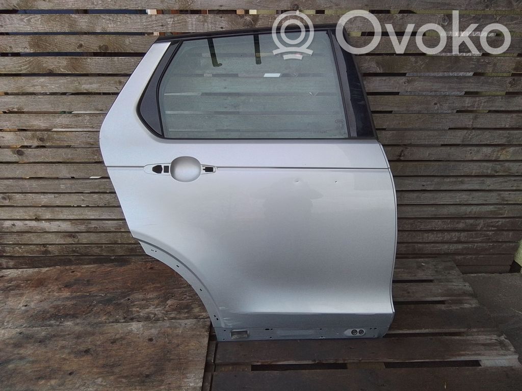 Land Rover Discovery Sport Aizmugurējās durvis 