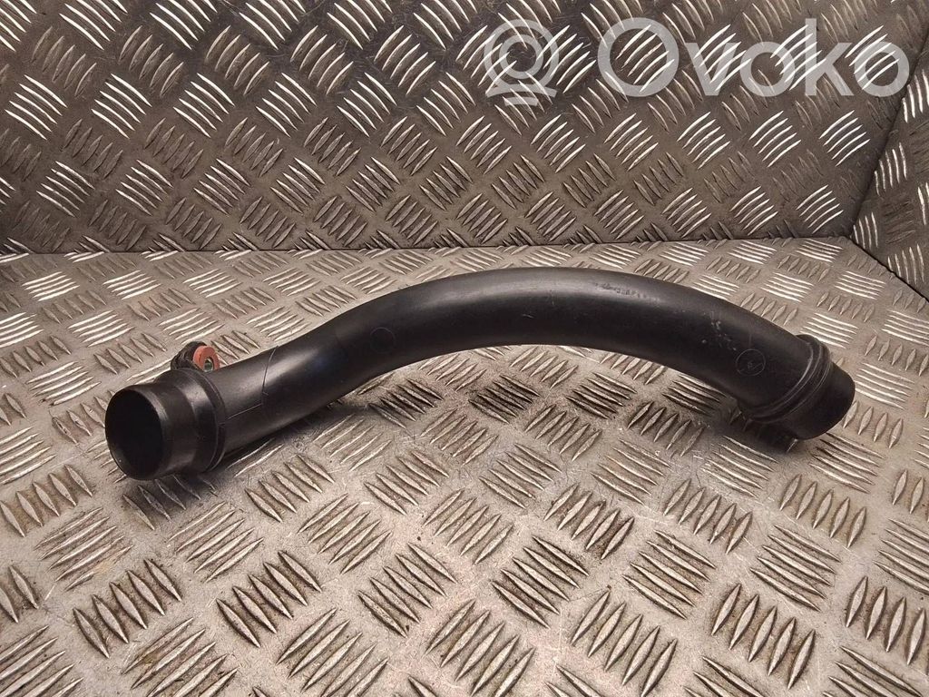 Land Rover Discovery Sport Intercooler hose/pipe 