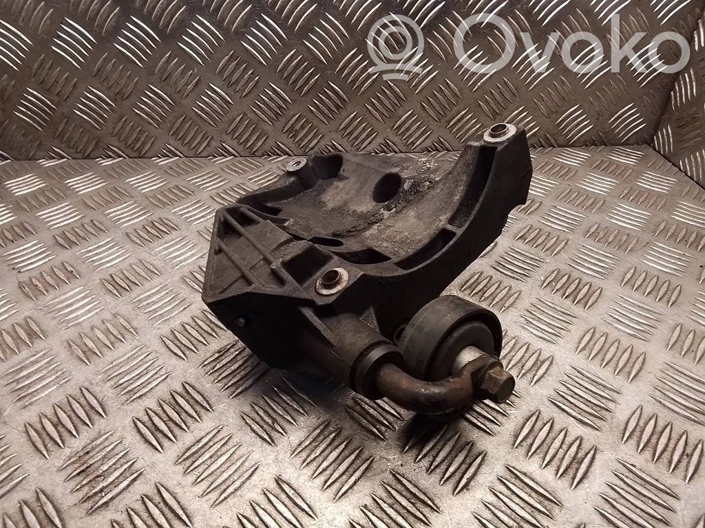 BMW 7 E65 E66 A/C compressor mount bracket 